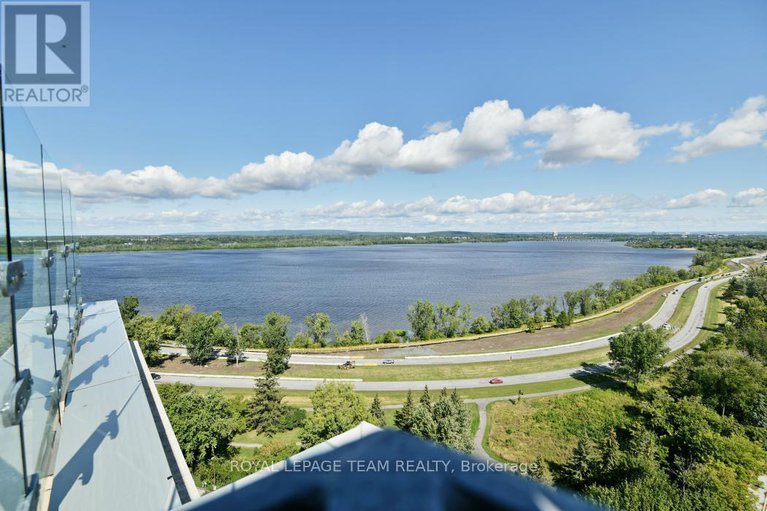 28815595/7-775-richmond-road-n/woodroffe/ottawa/ontario/K2A0G7_44