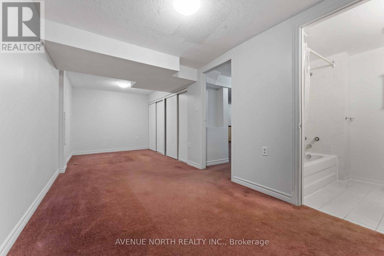 28860145/2178-erinbrook-crescent/sheffield-glenindustrial-park/ottawa/ontario/K1B4J4_24
