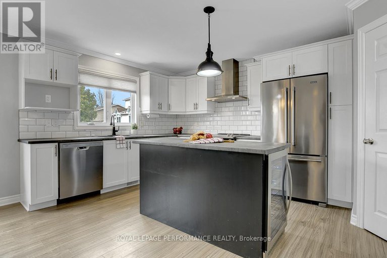 29315283/29-meadowlark-street/village-of-russell/russell/ontario/K4R0B8_10