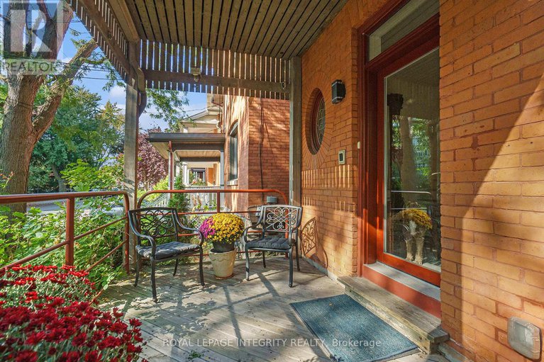 28914148/45-mcleod-street/ottawa-centregolden-triangle/ottawa/ontario/K2P0Z4_2