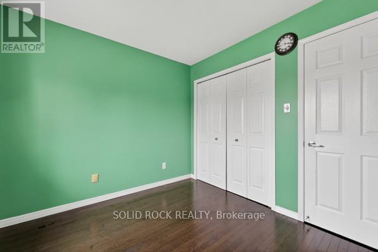 29078373/23-oriska-way-n/longfields/ottawa/ontario/K2J4N7_26