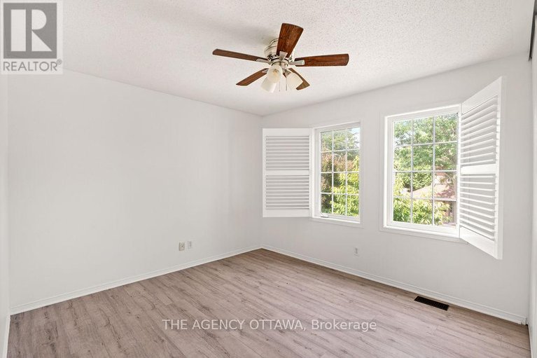 29090472/70-appledale-drive/longfields/ottawa/ontario/K2J4W6_34