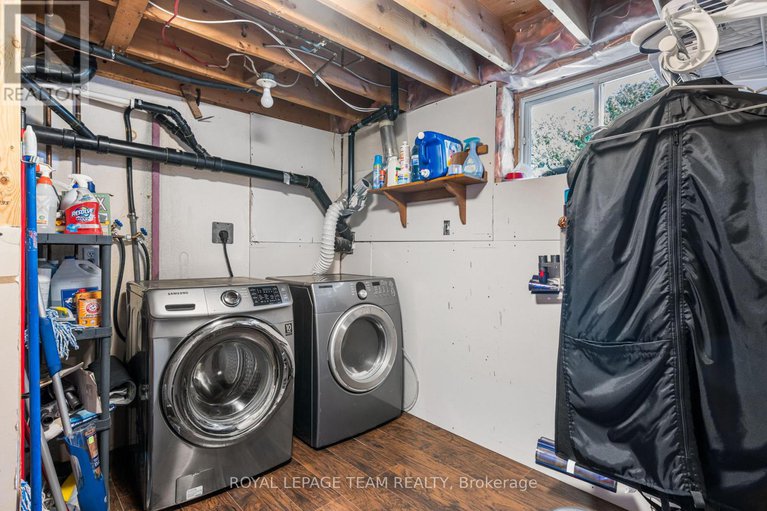 29023588/6521-jack-pine-crescent/greely/ottawa/ontario/K4P1E1_33