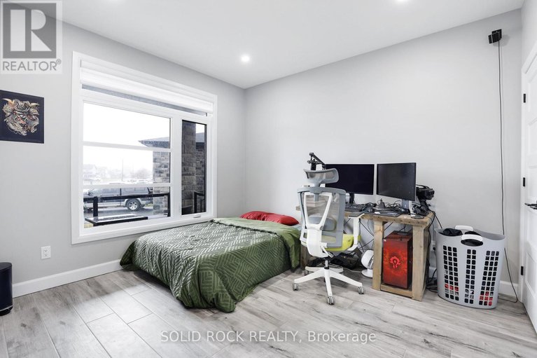 29623865/216-filion-street/embrun/russell/ontario/K0A1W0_8