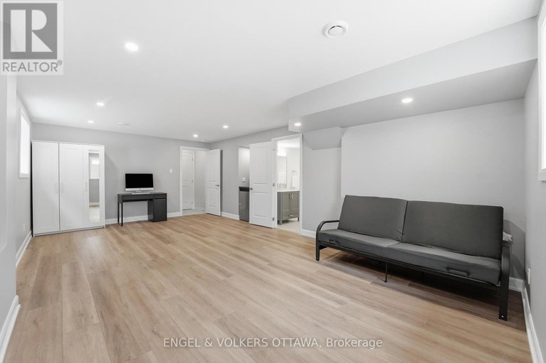 29583763/306-oakmont-drive/north-grenville-twp-kemptville-south/north-grenville/ontario/K0G1J0_25