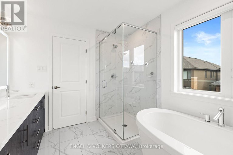 28973676/1047-hydrangea-avenue/riverside-southgloucester-glen/ottawa/ontario/K4M0L5_21