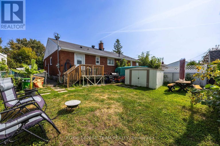 28895850/726-cummings-avenue/castle-heightsrideau-high/ottawa/ontario/K1K2L1_35