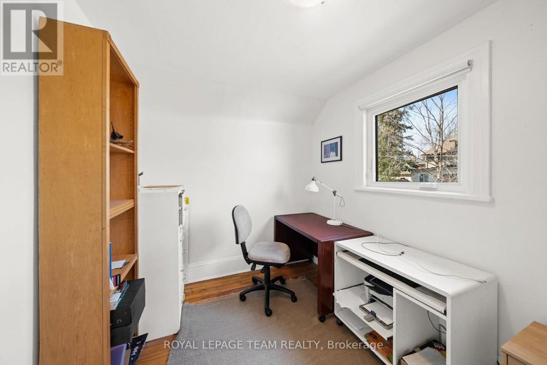 29669924/47-belmont-avenue/old-ottawa-southrideau-gardens/ottawa/ontario/K1S0V2_25
