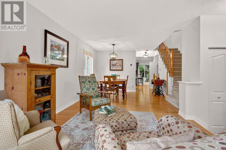 28900489/92-stonemeadow-drive/bridlewood/ottawa/ontario/K2M2M3_5