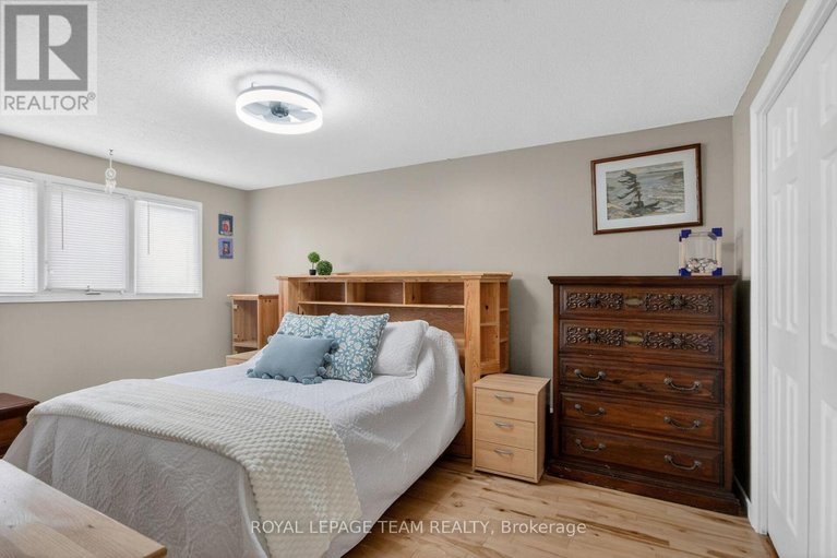 29684608/14-19-trafford-lane-w/on-the-green/ottawa/ontario/K2J1X6_25