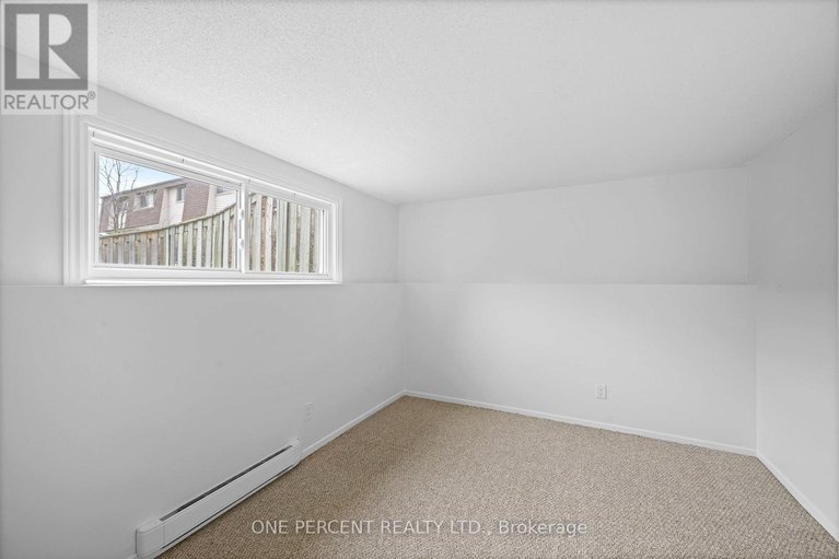 29686738/11-2640-draper-avenue/redwood-park/ottawa/ontario/K2H8V3_23