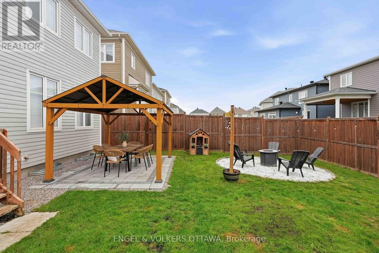 29601228/272-meynell-road/goulbourn-twp-from-franktown-rdsouth-to-rideau/ottawa/ontario/K0A2Z0_39