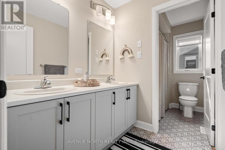 29595637/809-gamble-drive/village-of-russell/russell/ontario/K4R0G6_26