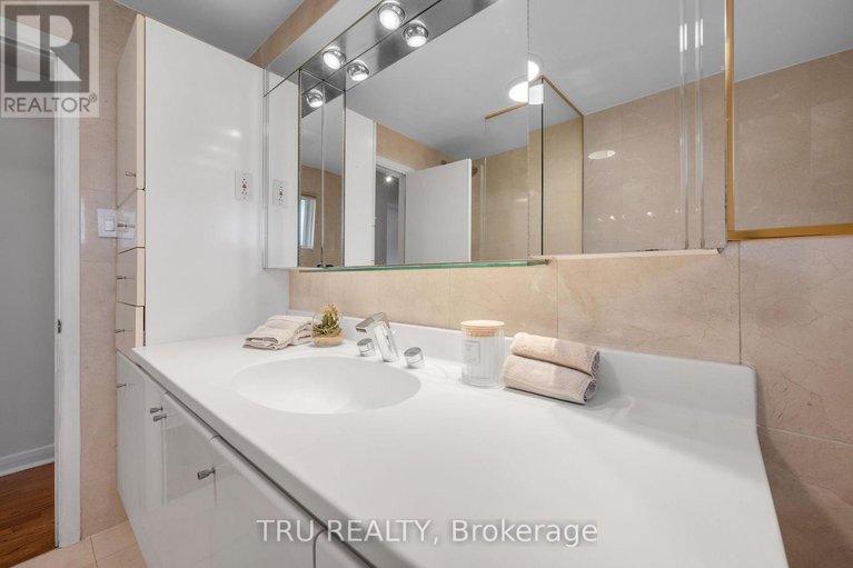 28995182/189-st-laurent-boulevard/manor-park/ottawa/ontario/K1K2Y6_38
