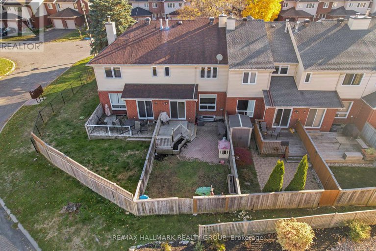 29067658/93-cedarock-drive/bridlewood/ottawa/ontario/K2M2H5_29