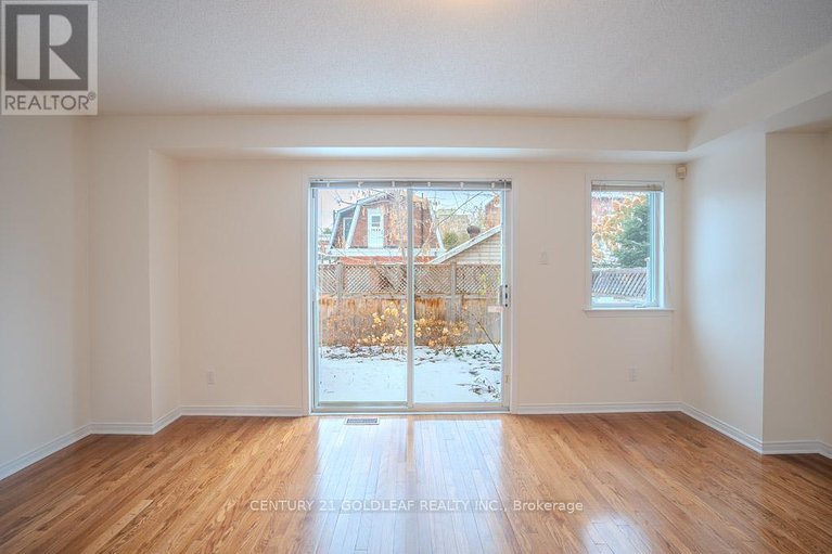 29137648/4-schoolhouse-private/lindenlea/ottawa/ontario/K1M2J5_28