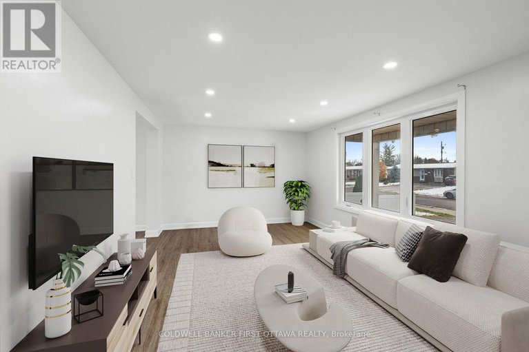 29157123/351-amiens-street/bilberry-creekqueenswood-heights/ottawa/ontario/K1E1P1_6