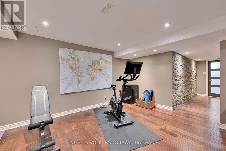 28974402/5-wynridge-place/emerald-meadowstrailwest/ottawa/ontario/K2M2S9_40