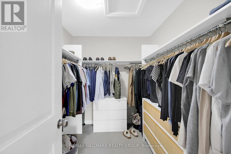 28807965/114-jardiniere-street/remainder-of-stittsville-area/ottawa/ontario/K2S2K2_31
