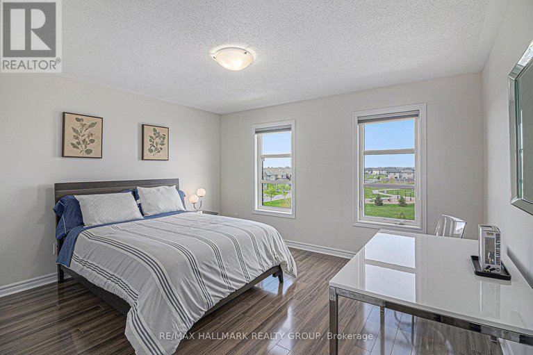 28319923/b-735-magnolia-street/avalon-west/ottawa/ontario/K4A1B7_12