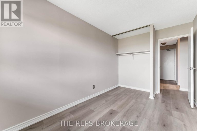 29101308/2001-900-dynes-road/carleton-square/ottawa/ontario/K2C3L6_9