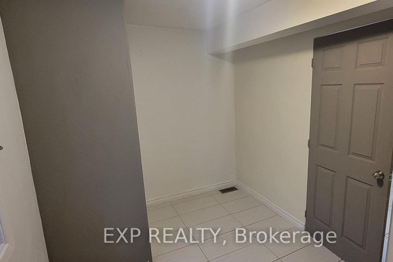 29170277/292-richelieu-avenue/vanier/ottawa/ontario/K1L6K3_14