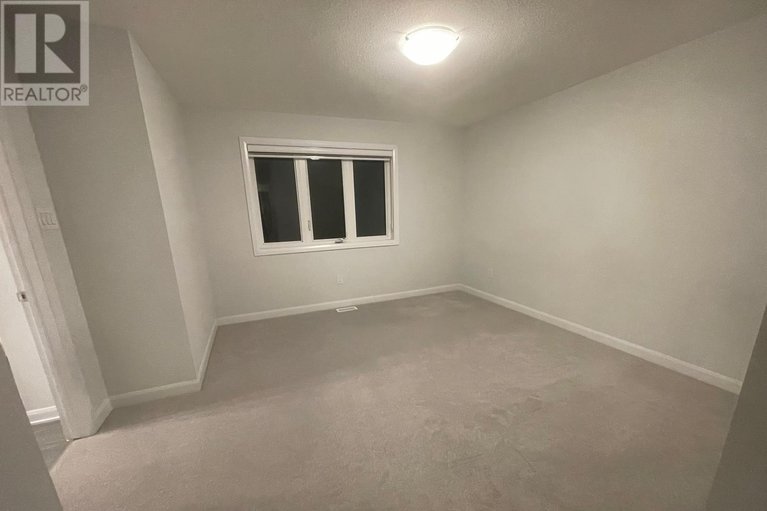 29386902/1075-ballyhale-heights/half-moon-bay/ottawa/ontario/K2J6Y1_16