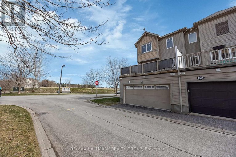 29651054/618-martinique-lane/stittsville-north/ottawa/ontario/K2S0L9_35