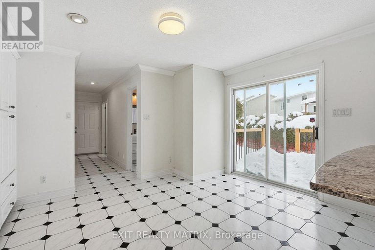 29349374/203-montee-outaouais-road/town-of-rockland/clarence-rockland/ontario/K4K1G2_20