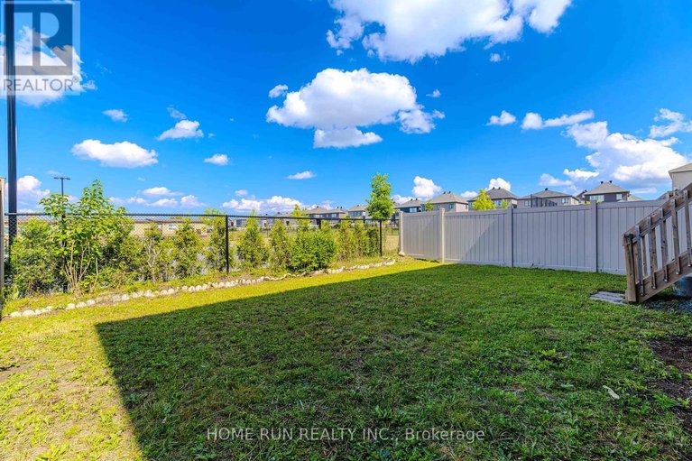 28631661/240-alex-polowin-avenue/half-moon-bay/ottawa/ontario/K2J6E6_48
