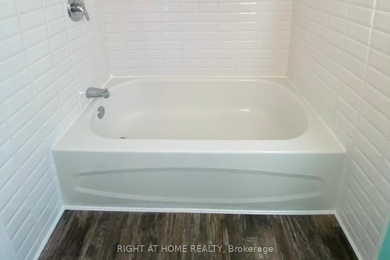 29092517/95-1474-heatherington-road/heron-gateindustrial-park/ottawa/ontario/K1V6S1_23