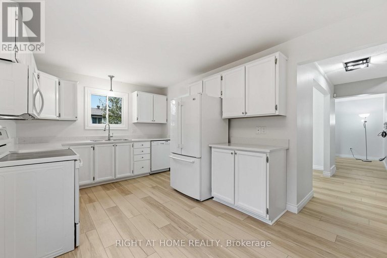 29601231/27-mcclure-crescent/katimavik/ottawa/ontario/K2L2H1_20