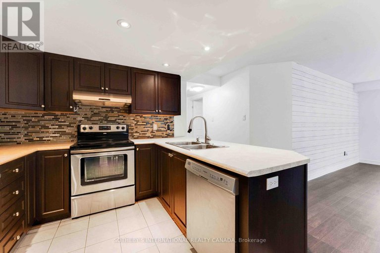28810539/18-1238-marenger-street/convent-glen-south/ottawa/ontario/K1C1S2_5