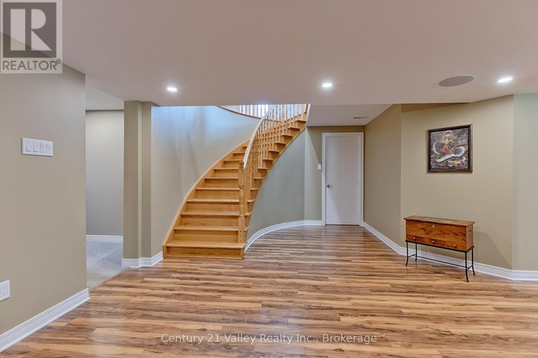 29363562/5421-carp-road/fitzroy-ward-south-east/ottawa/ontario/K0A2H0_37