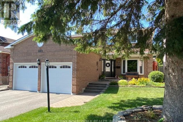 29408101/182-palomino-drive/bridlewood/ottawa/ontario/K2M1P2_3