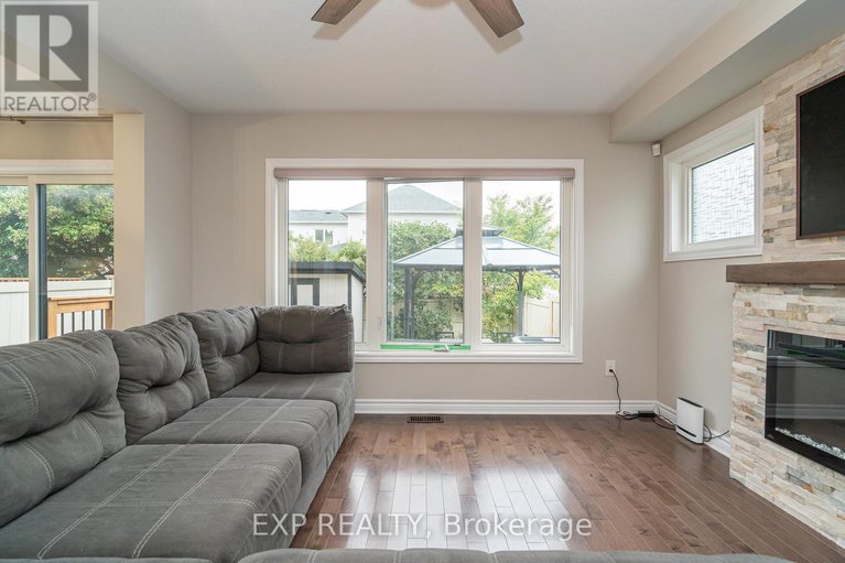28799331/3545-woodroffe-avenue/strandherd/ottawa/ontario/K2G7A8_10