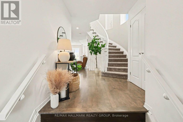 29437626/2229-brockstone-crescent/avalon-east/ottawa/ontario/K4A4V5_9