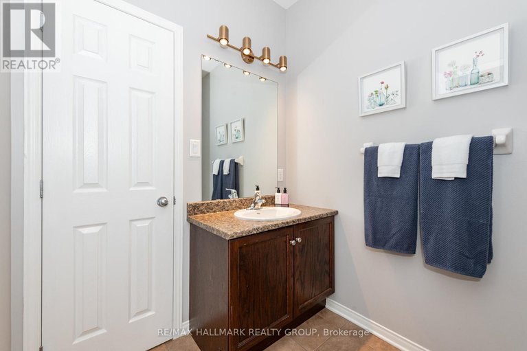 28584278/102-kelso-private/stonebridge/ottawa/ontario/K2J0L9_9