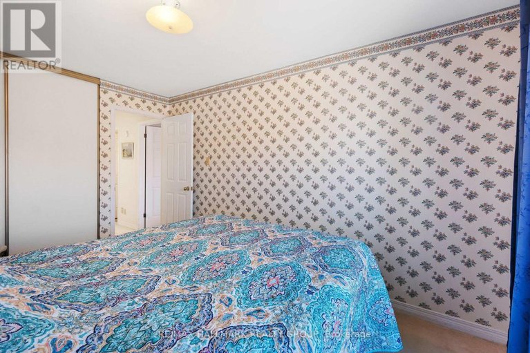 29650530/175-dunbarton-court/cardinal-glen/ottawa/ontario/K1K4L7_32