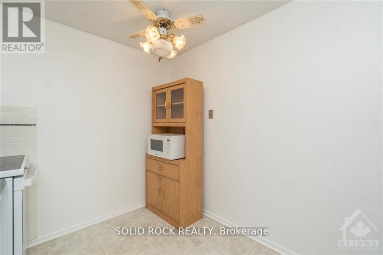 29442011/309-415-greenview-avenue/britannia/ottawa/ontario/K2B8G5_12