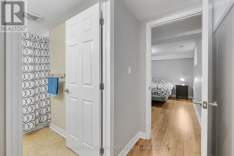 28810538/840-cork-street/elmvale-acres/ottawa/ontario/K1G1Y2_36