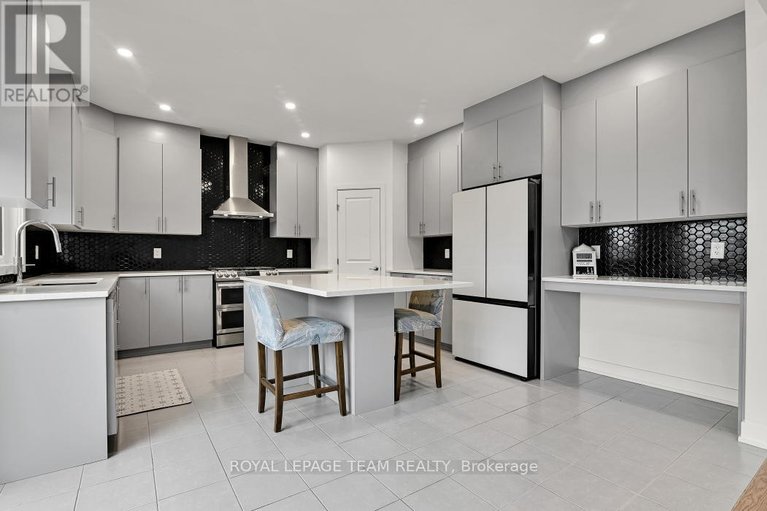 29469522/912-duxbury-lane/riverside-southgloucester-glen/ottawa/ontario/K4M0M2_10