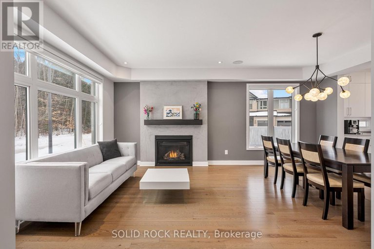 29234213/242-shinleaf-crescent/mer-bleuebradley-estatesanderson-park/ottawa/ontario/K1W0J2_4