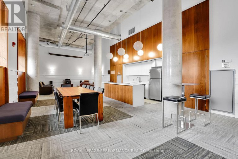28589382/815-354-gladstone-avenue-n/ottawa-centre/ottawa/ontario/K2P0R4_23