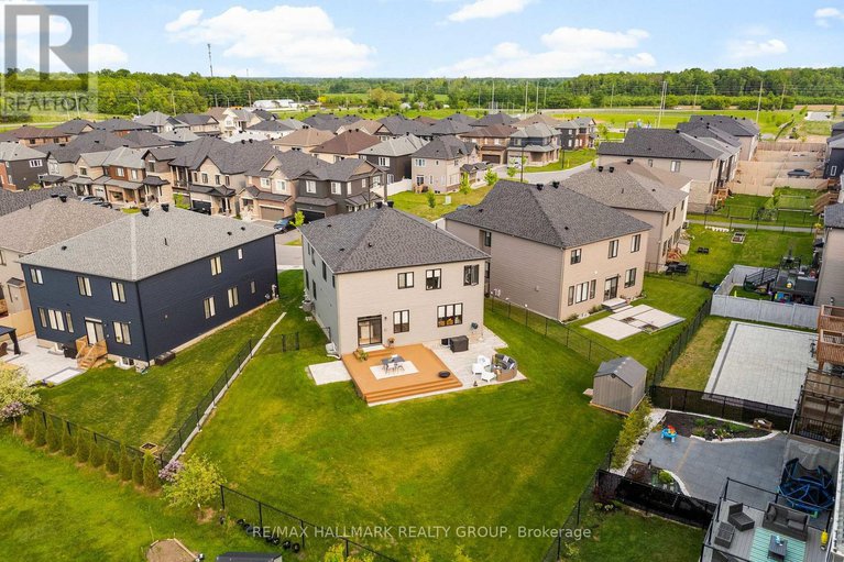 28419525/350-cloyne-crescent/half-moon-bay/ottawa/ontario/K2J6W4_48