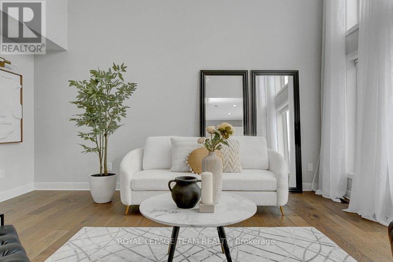 29433481/749-brian-good-avenue/riverside-southgloucester-glen/ottawa/ontario/K4M0E3_16