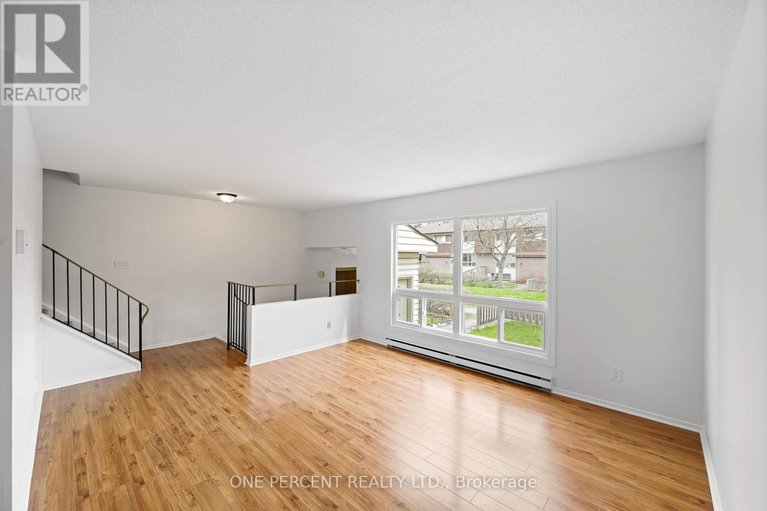 29686738/11-2640-draper-avenue/redwood-park/ottawa/ontario/K2H8V3_13