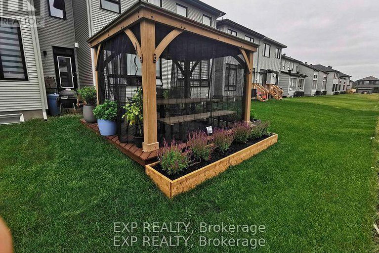 28505159/926-brian-good-avenue/riverside-southgloucester-glen/ottawa/ontario/K4M0N7_46