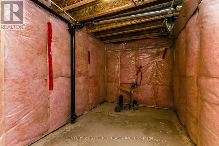 29583770/76-heirloom-street/riverside-southgloucester-glen/ottawa/ontario/K4M1B2_32