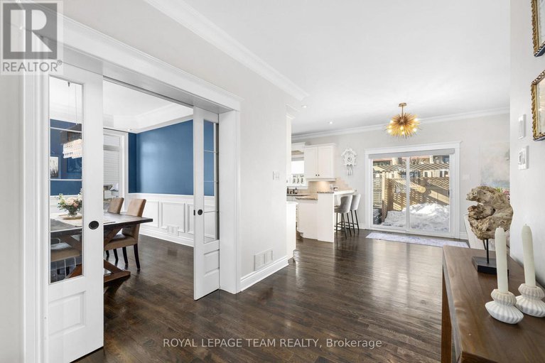 29401591/112-cole-porter-street/woodroffe/ottawa/ontario/K2A3S4_8